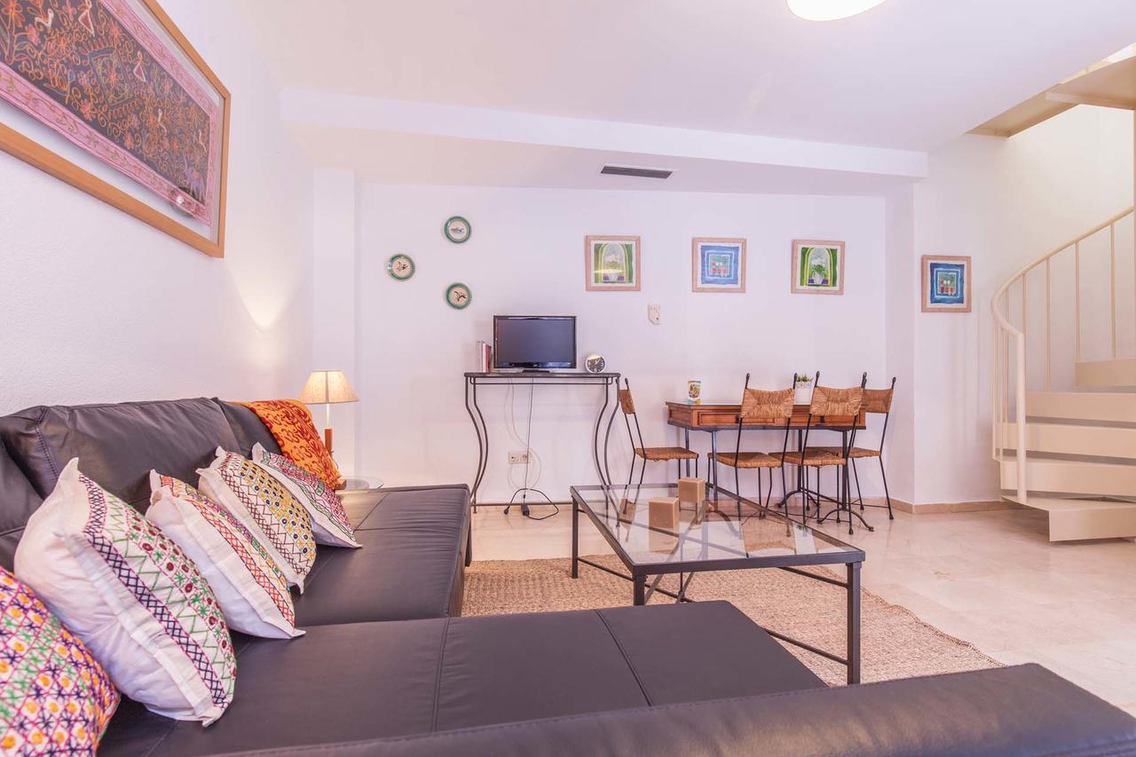Apartament Duplex Santa Cruz Sewilla Zewnętrze zdjęcie